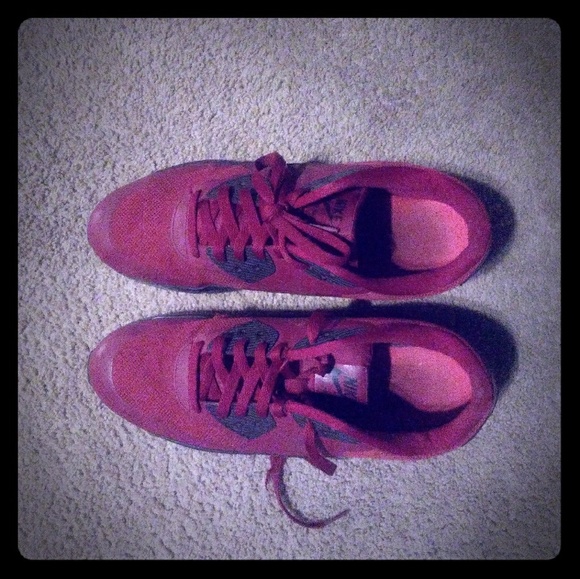 Nike Air Max - Picture 1 of 6